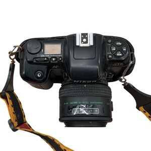Nikon N6006 AF 35mm SLR Film Camera Quantaray 90mm f2.8 Macro Lens Kodak Strap